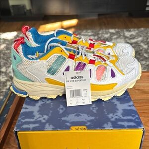 Adidas SEAN WOTHERSPOON X HOTWHEELS SIZE 9.5 BRAND NEW